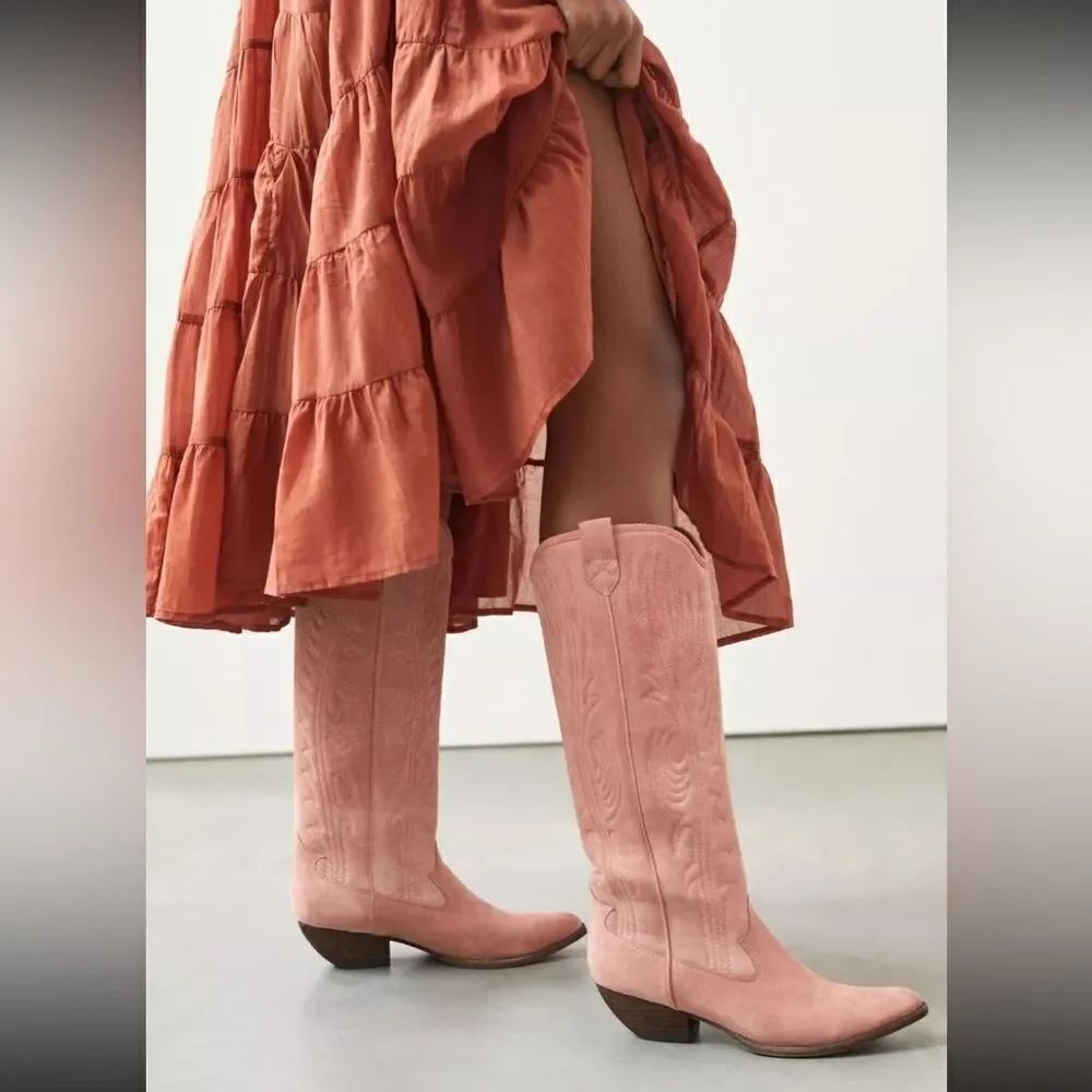 NEW JEFFREY CAMPBELL Sz 8.5 KNEE HIGH WESTERN CALVERA BOOTS IN PINK SUEDE